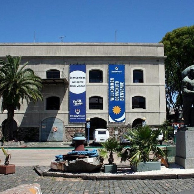 Terminal Marítima De Puerto De Montevideo
