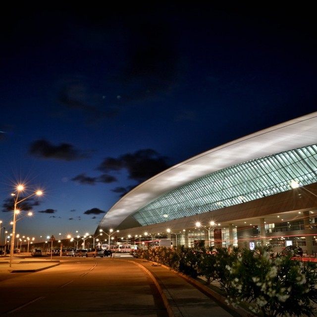 Aeropuerto Internacional De Carrasco